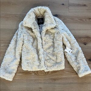 Louise Paris Women's Cream Faux Fur Jacket size M